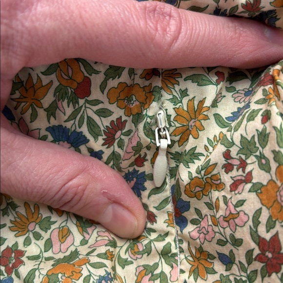 Doen Abrielle in Liberty - Picture 11 of 17